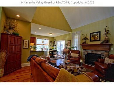 319 Tyler Way, Scott Depot, WV 25560 - photo 4