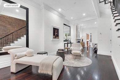 69 W 83rd St, New York, NY 10024 - photo 4