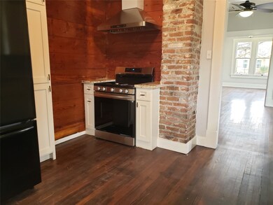 212 Northwood St, Houston, TX 77009 - photo 6