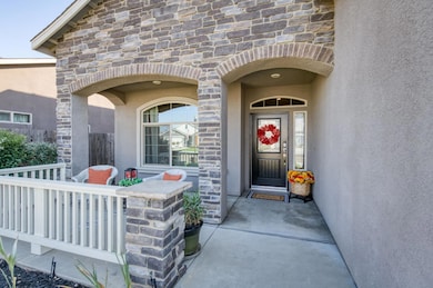 3808 Fairmont Ave, Clovis, CA 93619 - photo 2