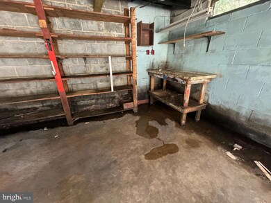 515 E Snyder Corner Rd, Red Lion, PA 17356 - photo 4