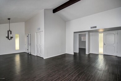 0004-Markdale Unit 11 (4)