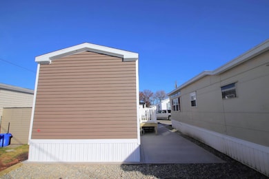 1501 Roosevelt Ave, Carteret, NJ 07008 - photo 6