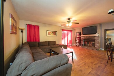 3745 Sunnyside Ave, Clovis, CA 93611 - photo 3