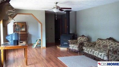 3113 E Mc Kelvie Rd, Plattsmouth, NE 68048 - photo 3