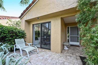Front Porch/Exterior
