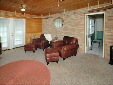 Family Room.