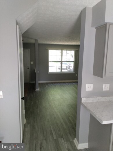 18660 Winding Creek Place, Germantown, MD 20874 - photo 7