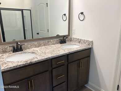 BI140 Primary Bath