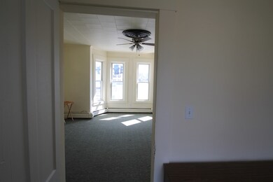 18 Maple Ave, Barre, VT 05641 - photo 4