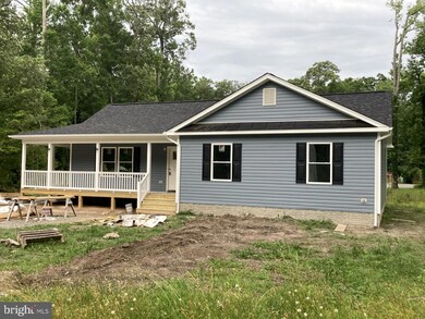 301 Monticello Dr, Colonial Beach, VA 22443 - photo 2