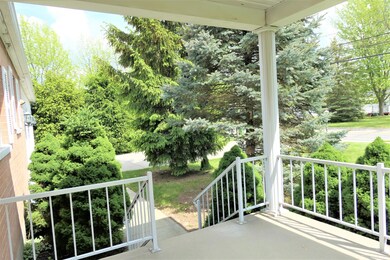 922 Collins Ave, Marysville, OH 43040 - photo 4