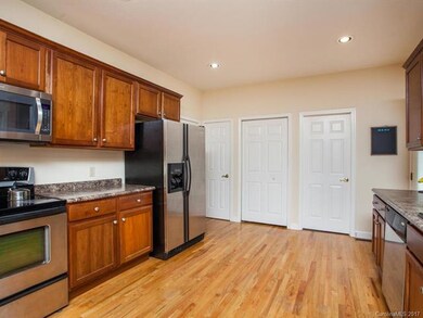 329 Hyder Allen Ln, Hendersonville, NC 28792 - photo 7