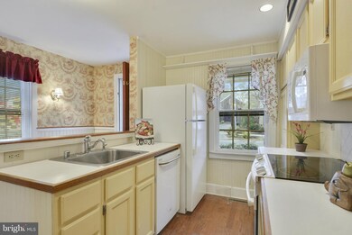 131 N Queen St unit 1, Chestertown, MD 21620 - photo 6