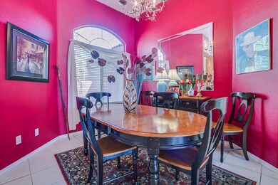 005_Dining Room
