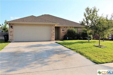 503 Blayton St, Troy, TX 76579 - photo 2