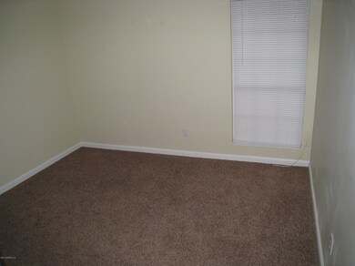 5325 Comanche St unit 502, Jacksonville, FL 32205 - photo 4