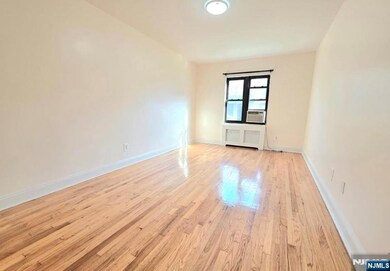 2173 N Central Rd unit C, Fort Lee, NJ 07024 - photo 5