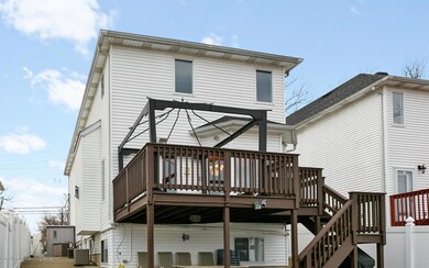 Rear / Deck View