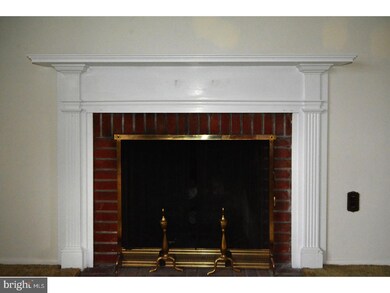 41 Winding Way W, Morrisville, PA 19067 - photo 4