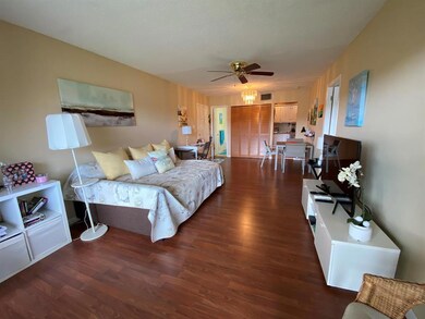 123 Lake Frances Dr, West Palm Beach, FL 33411 - photo 4