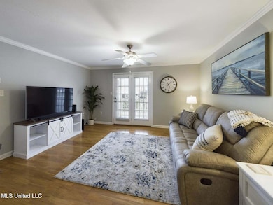 2421 Beachview Dr unit B1, Ocean Springs, MS 39564 - photo 6