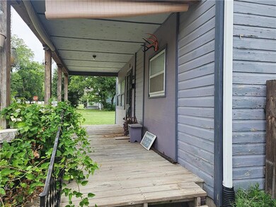 205 E Adams St, Pittsburg, KS 66762 - photo 4