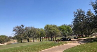 4104 Whitecrest Dr, Whitney, TX 76692 - photo 6