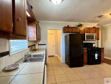 2052 N Robison Rd, Texarkana, TX 75501 - photo 7