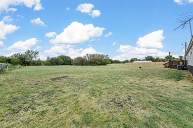 198 Private Road 4433, Rhome, TX 76078 - photo 4