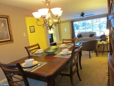 697 Mason Dr, Warminster, PA 18974 - photo 4