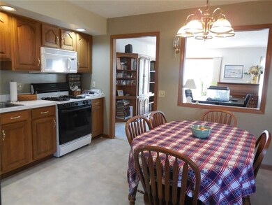 417 N West St, Tipton, IN 46072 - photo 7