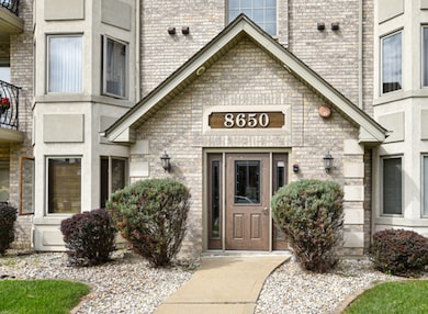 8650 Laporte Ave unit 1A, Burbank, IL 60459 - photo 2
