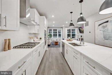 116 Market Square NW unit 21, Vienna, VA 22180 - photo 6