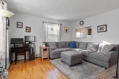 536 Lake St - 1001