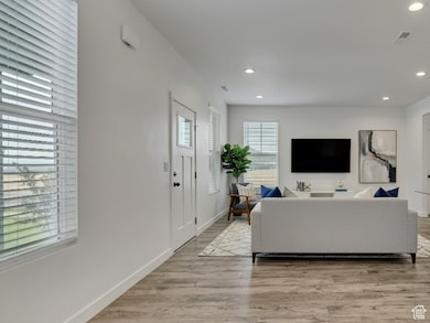 6718 W 11800 S, South Jordan, UT 84009 - photo 5