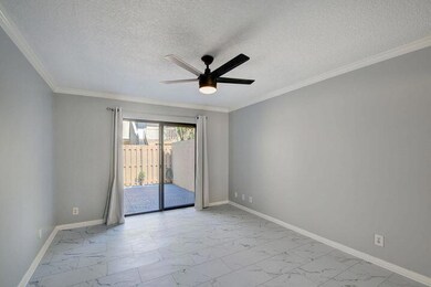 612 Executive Center Dr unit 103, West Palm Beach, FL 33401 - photo 5