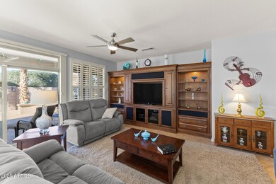 19228 N Guardian Ln, Surprise, AZ 85387 - photo 4