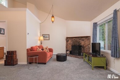 102_0919_realestate
