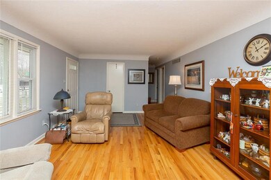 3417 E 29th St, Des Moines, IA 50317 - photo 3