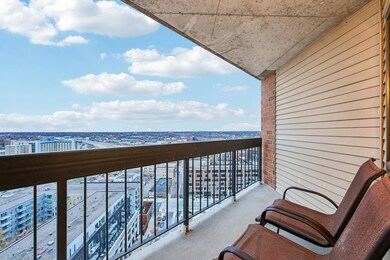 The Pointe unit R2409, Saint Paul, MN 55101 - photo 4