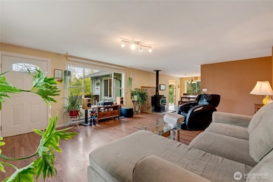 85 Bradley Place, Camano Island, WA 98282 - photo 5