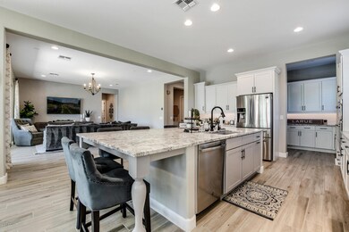 8-Kitchen