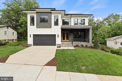 424 Yeonas Dr SW, Vienna, VA 22180 - photo 2