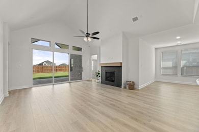 SQFT-0052