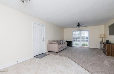 165 Central Blvd unit 50, Mount Washington, KY 40047 - photo 6