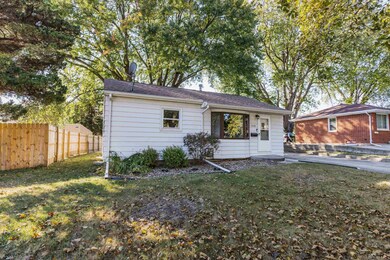 1116 Sheerer Ave, Waterloo, IA 50701 - photo 3