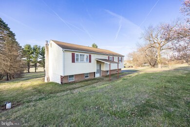 290 Stony Run Rd, Spring City, PA 19475 - photo 3