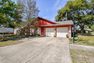 8903 Shady Arbor Ct, Houston, TX 77040 - photo 4
