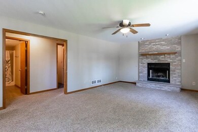 140 Matteson St, Dyer, IN 46311 - photo 6